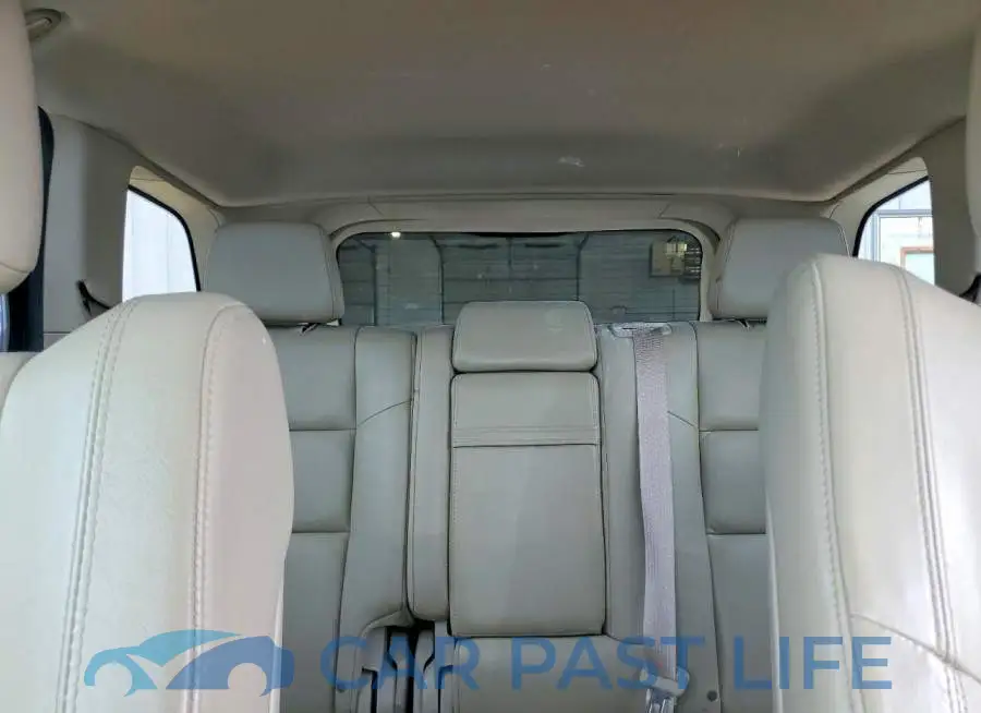 1C4RJFBT8JC466046# 10