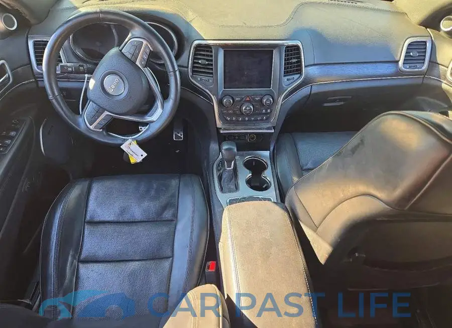 1C4RJFCG8JC355952# 8