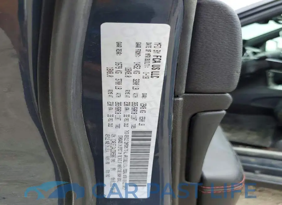 1C4RJFLG4JC305906# 12