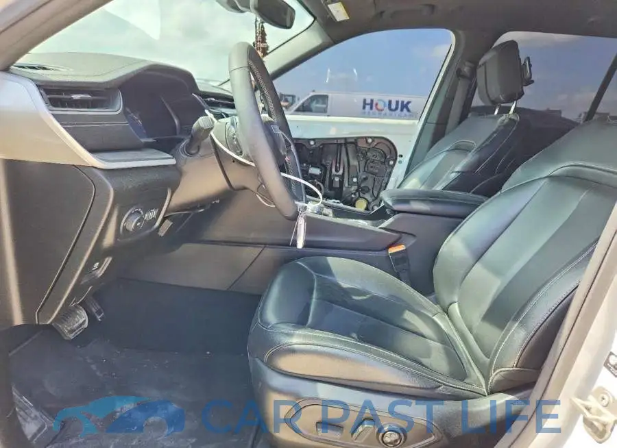 1C4RJGBG9RC221177# 7
