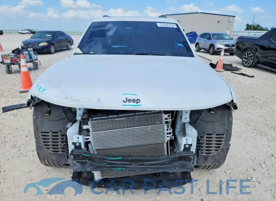1C4RJGBG9RC221177# 5