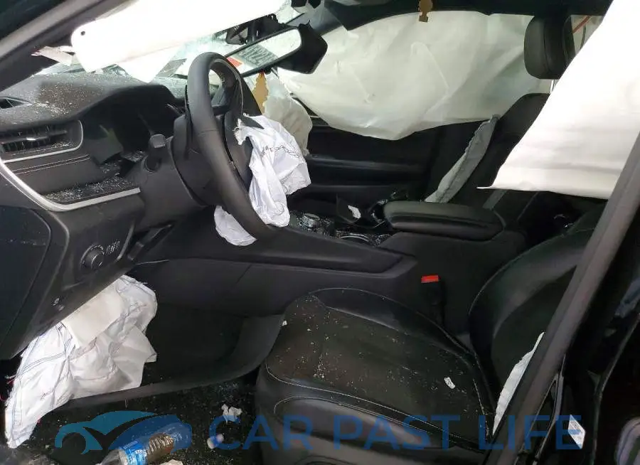 1C4RJHAG3P8703070# 7