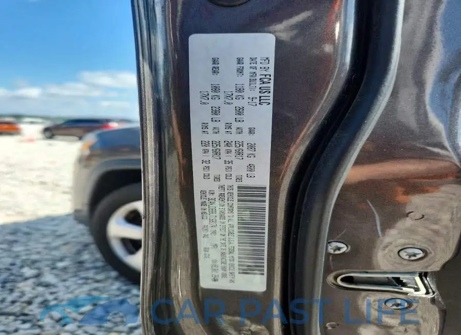 3C4NJDBB8JT168174# 13