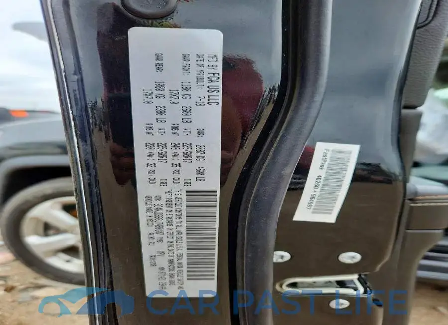3C4NJDBB8JT480107# 12