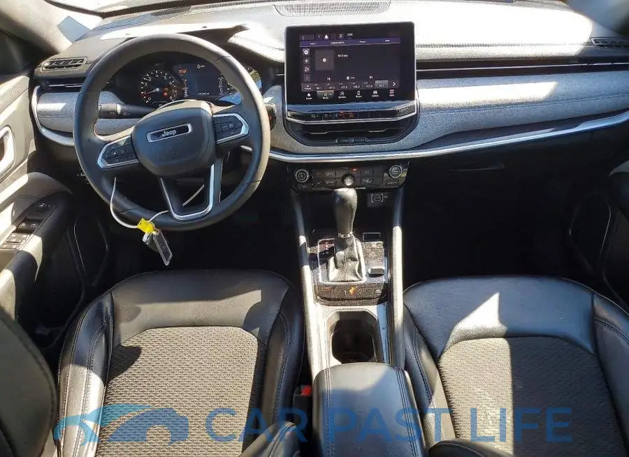 3C4NJDBN9PT552807# 8
