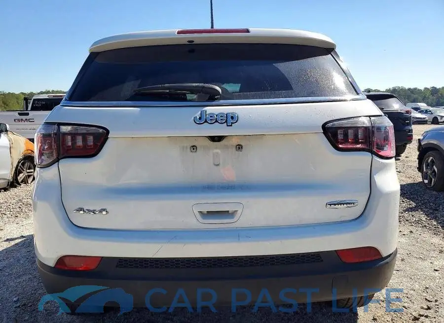 3C4NJDBN9PT552807# 6
