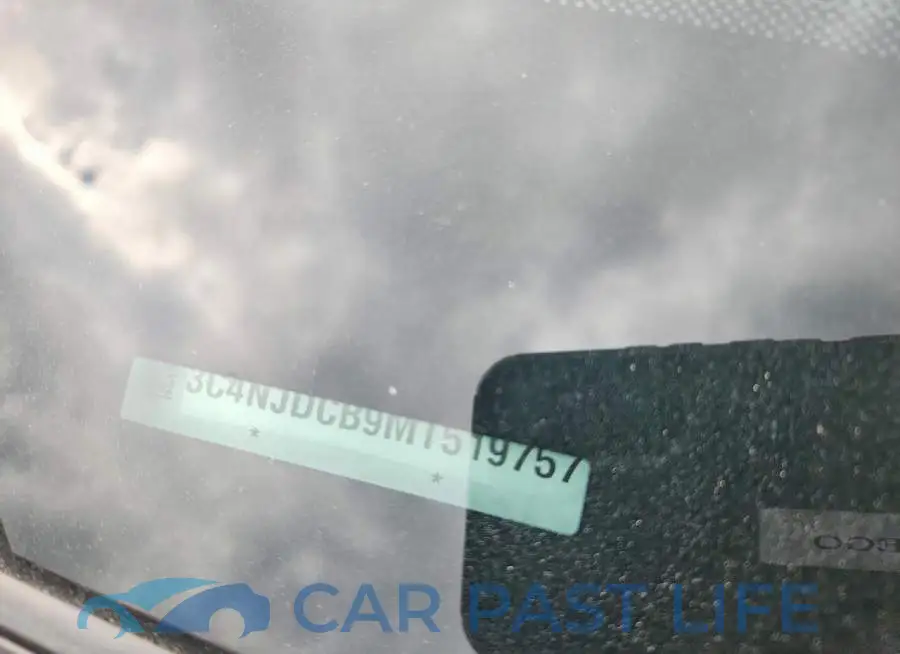 3C4NJDCB9MT519757# 14