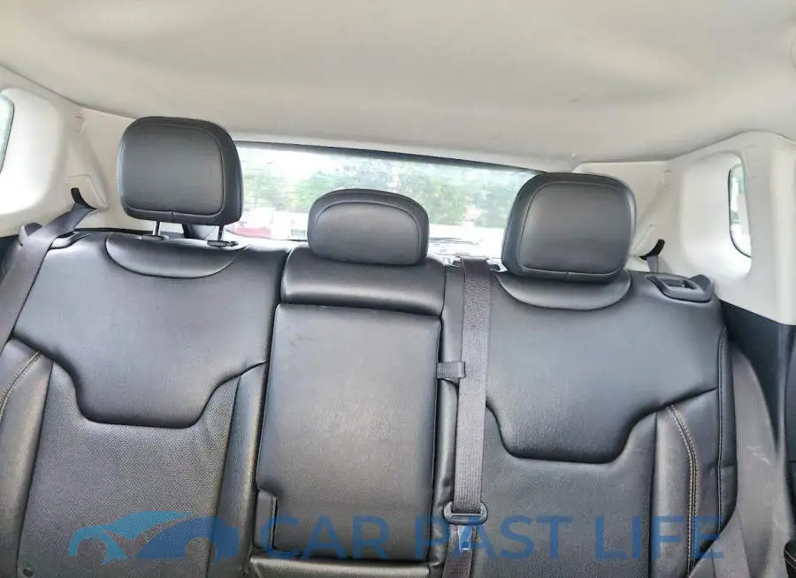 3C4NJDCB9MT519757# 10