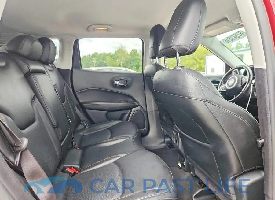 3C4NJDCB9MT519757# 11