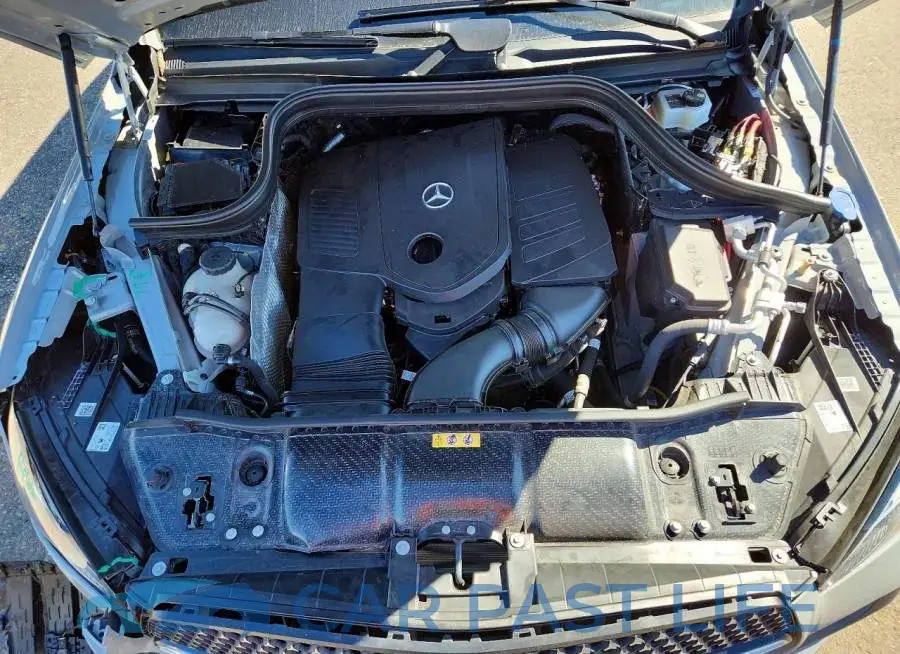 4JGFB4EB3SB490877# 11
