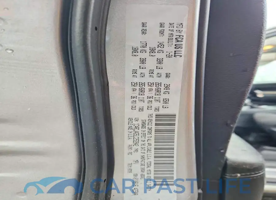1C4RDJAG5LC252942# 13