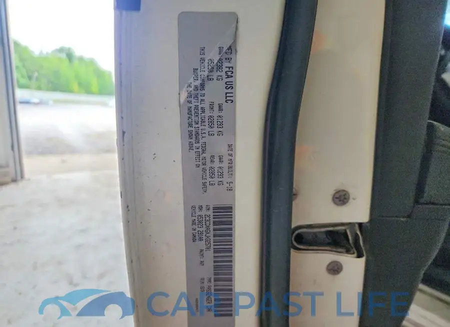 2C3CDXAGXJH325701# 13