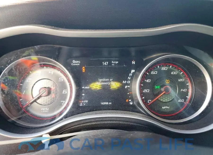 2C3CDXCT6JH147151# 9