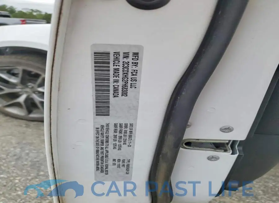 2C3CDXHG2PH683082# 12