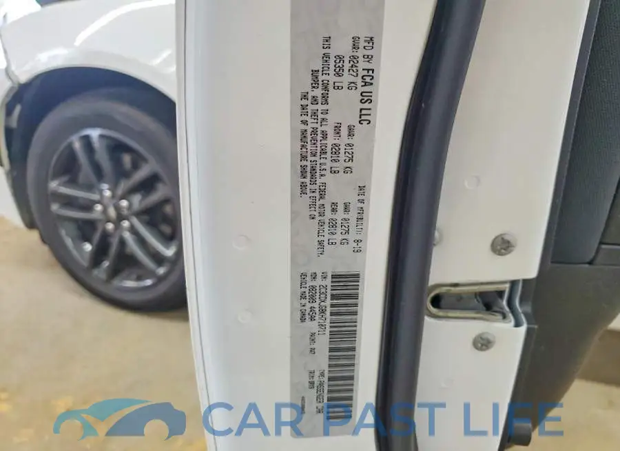 2C3CDXJG8KH710711# 12