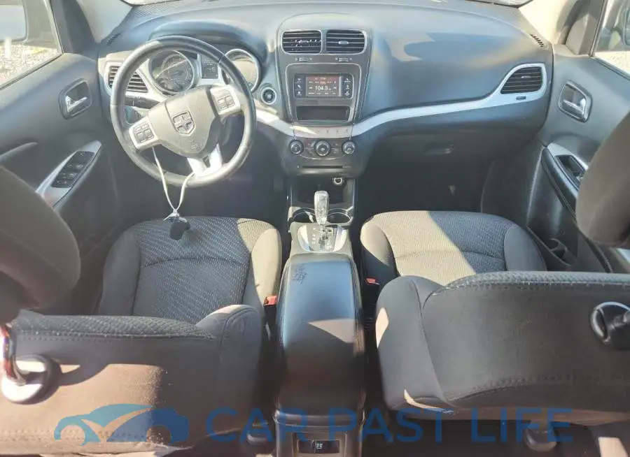 3C4PDCAB8HT562490# 8