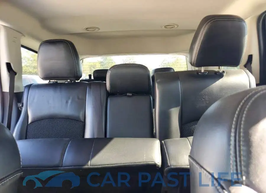 3C4PDCGB7LT189023# 10