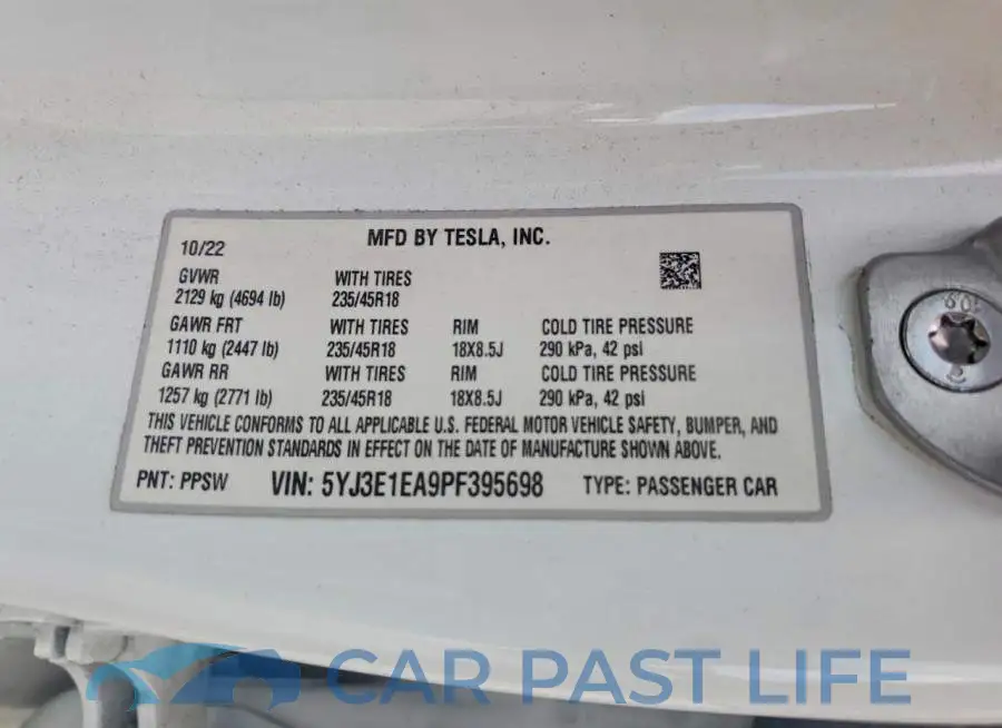 5YJ3E1EA9PF395698# 12