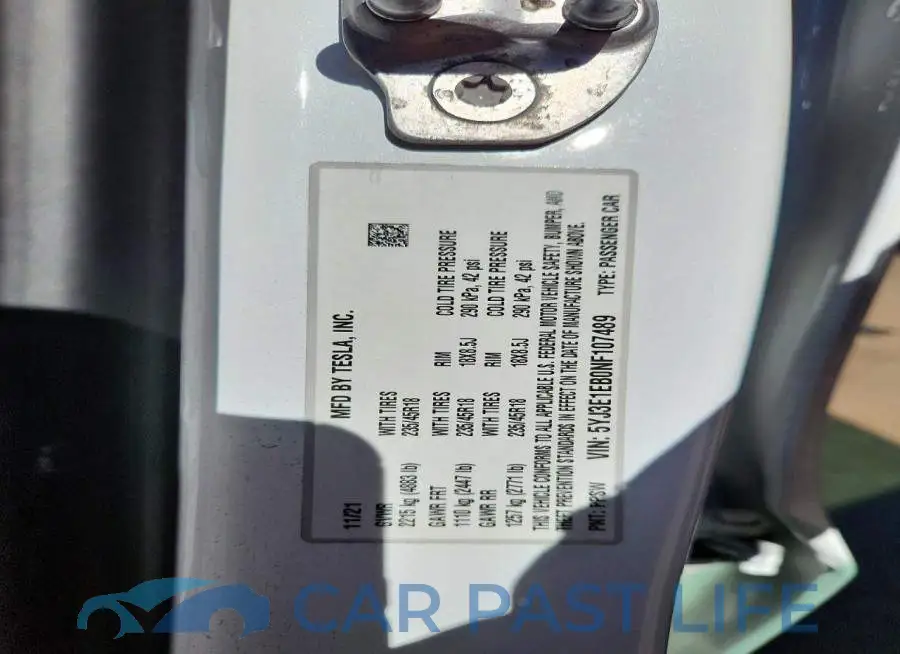 5YJ3E1EB0NF107489# 13