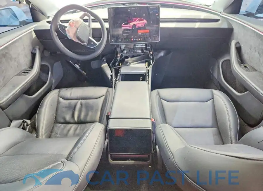 5YJ3E1EB8SF003697# 8
