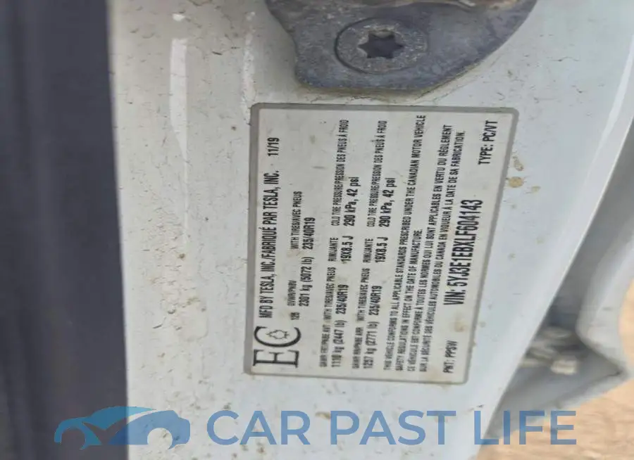5YJ3E1EBXLF604143# 13