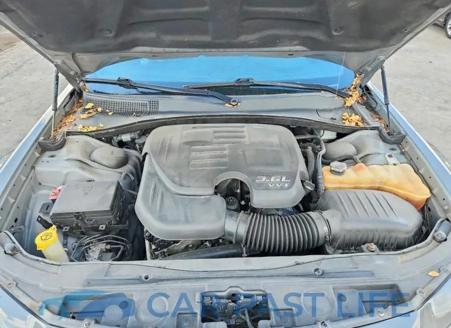 2C3CCABG1KH589695# 11