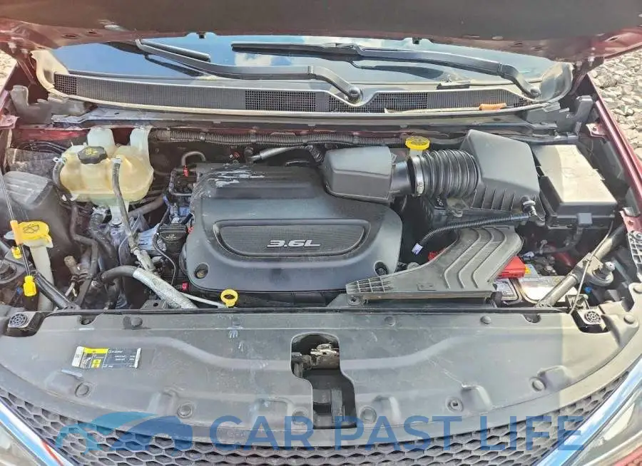 2C4RC1BG4JR294816# 11