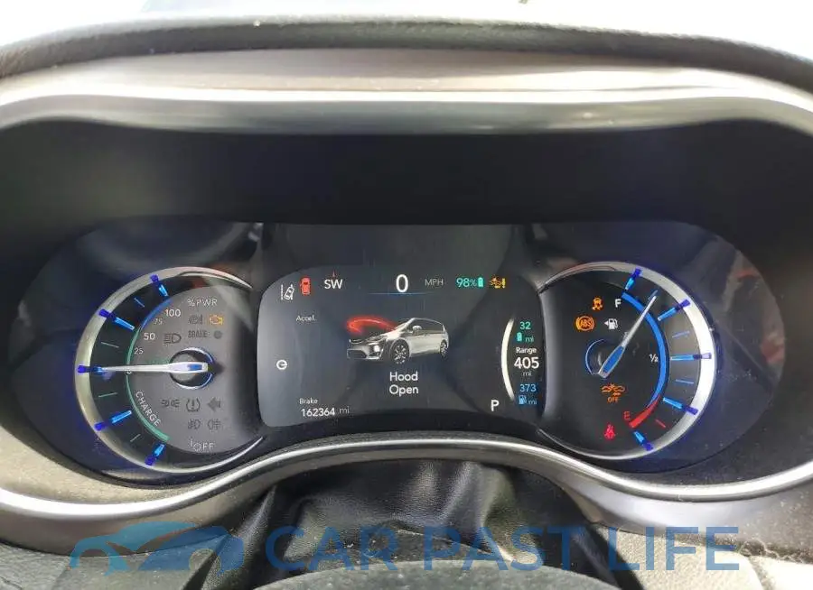 2C4RC1N71JR178484# 9