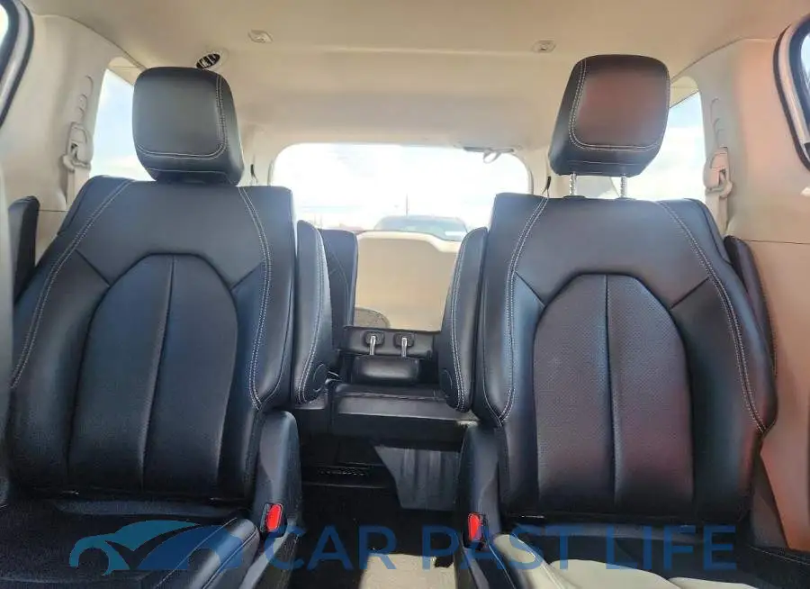 2C4RC1S72RR103907# 10