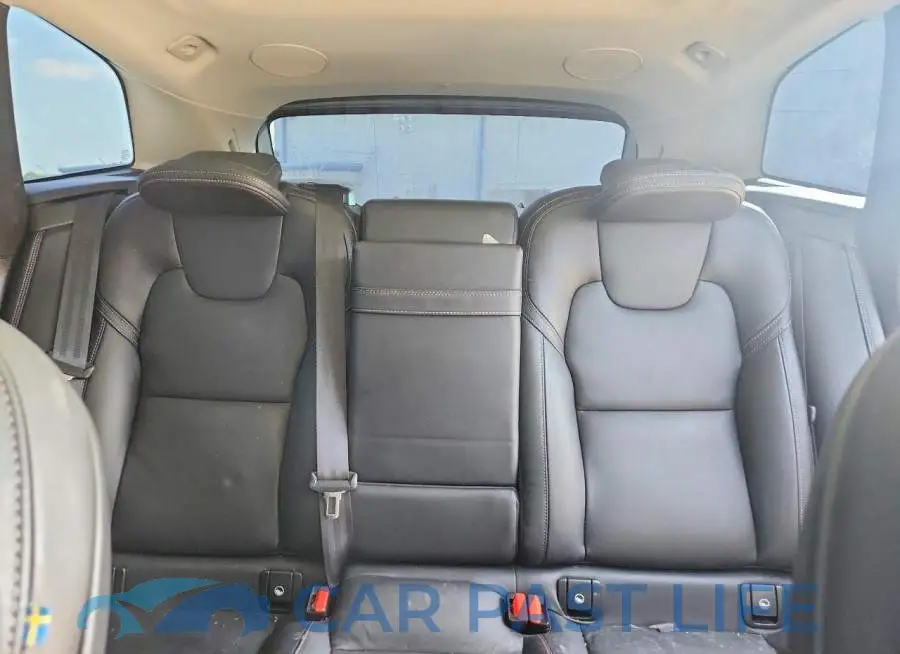 YV4102RL0M1821562# 10