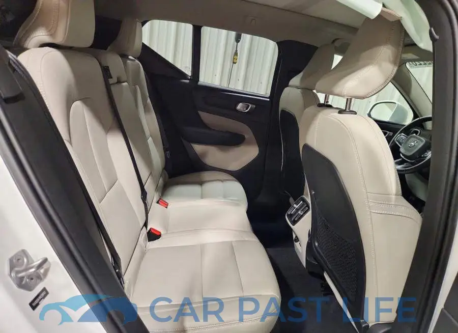 YV4162UK4M2399142# 10