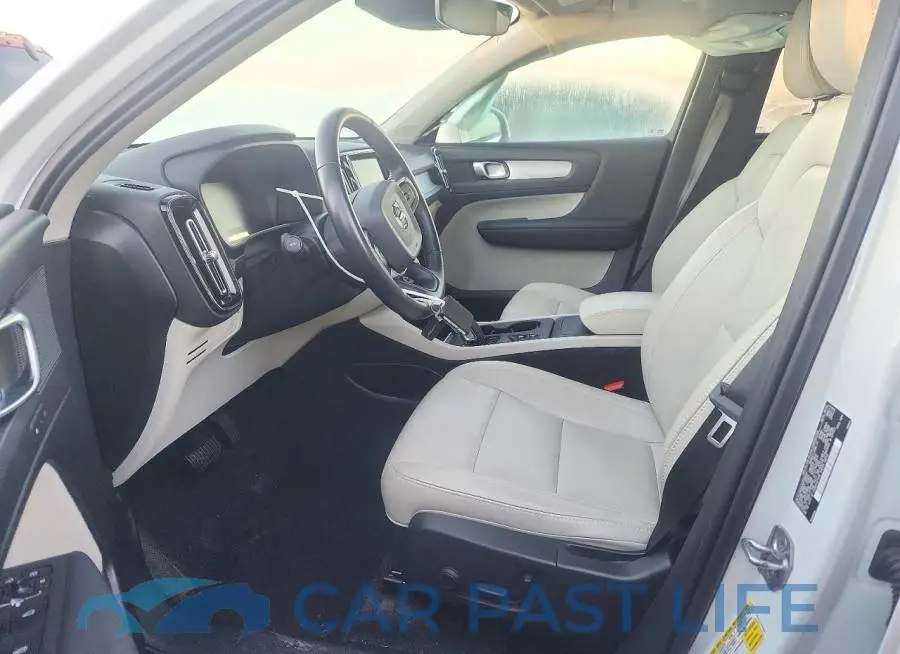 YV4162UK4M2399142# 7