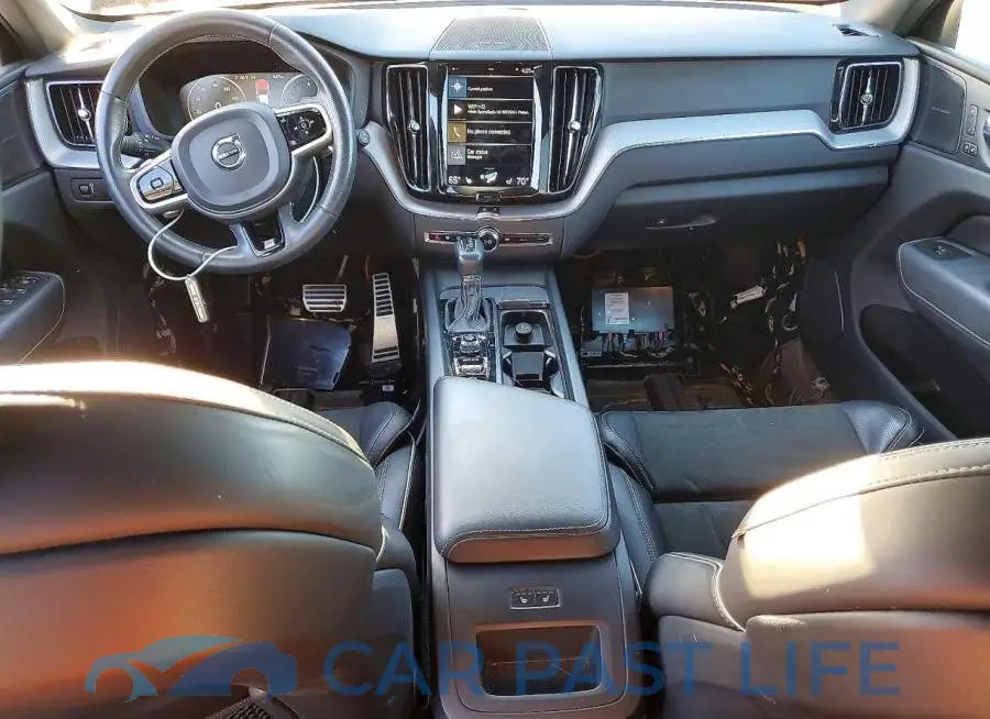 YV4A22RM9K1347661# 8