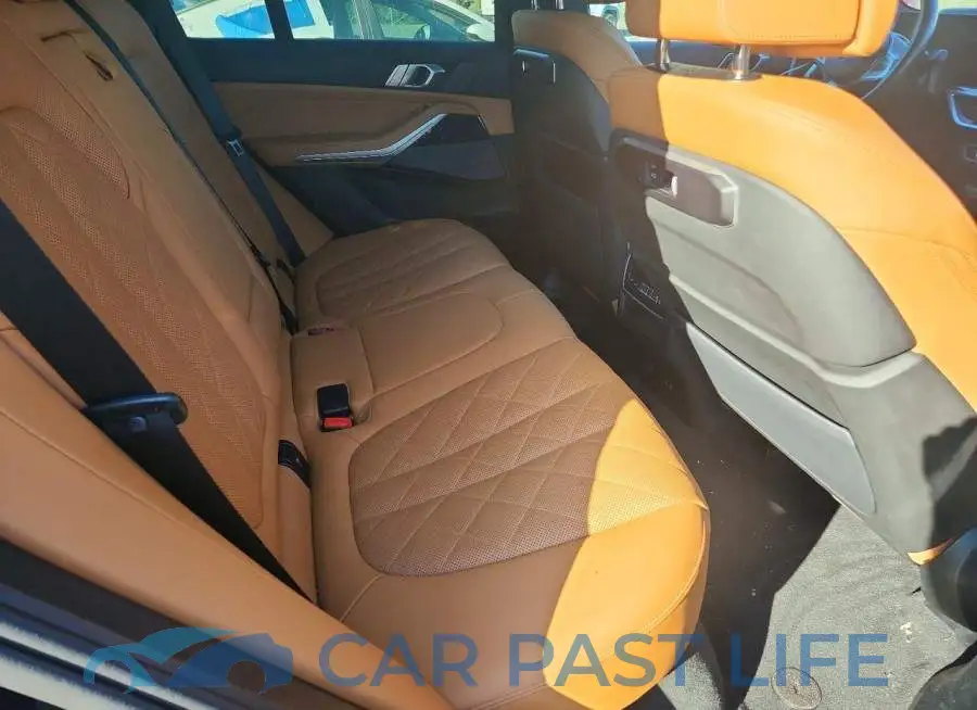 5UX23EU07T9385658# 11