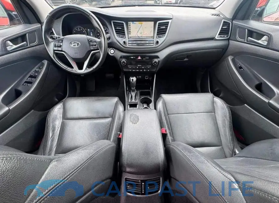 5UXJU2C52KLB15262# 9