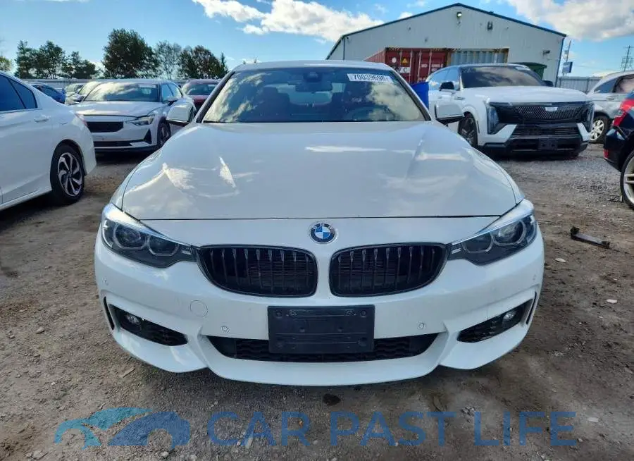 WBA4W5C0XLFJ13123# 5