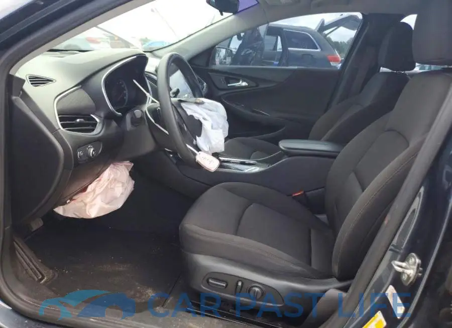 1G1ZD5ST2LF155062# 7
