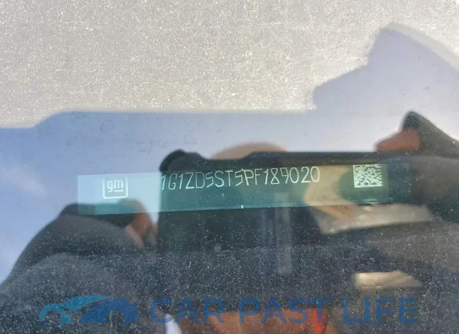 1G1ZD5ST5PF189020# 12
