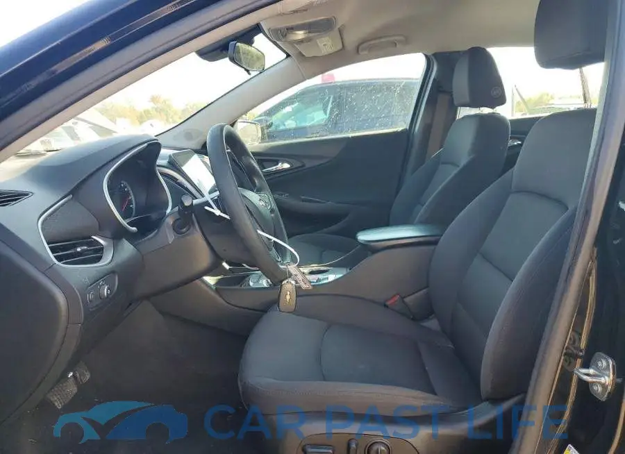 1G1ZD5ST6PF131028# 7