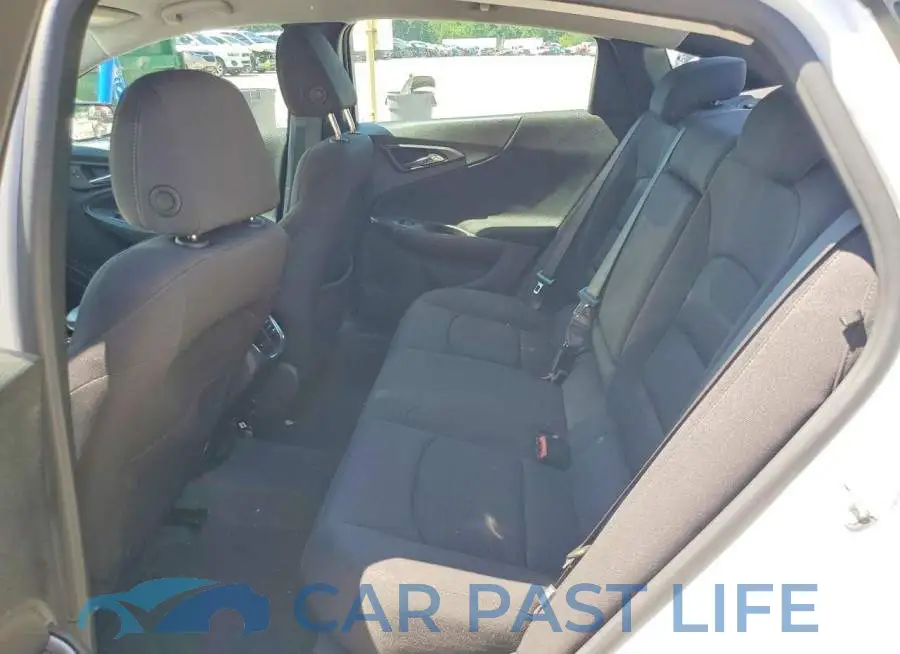 1G1ZD5ST6PF245661# 10