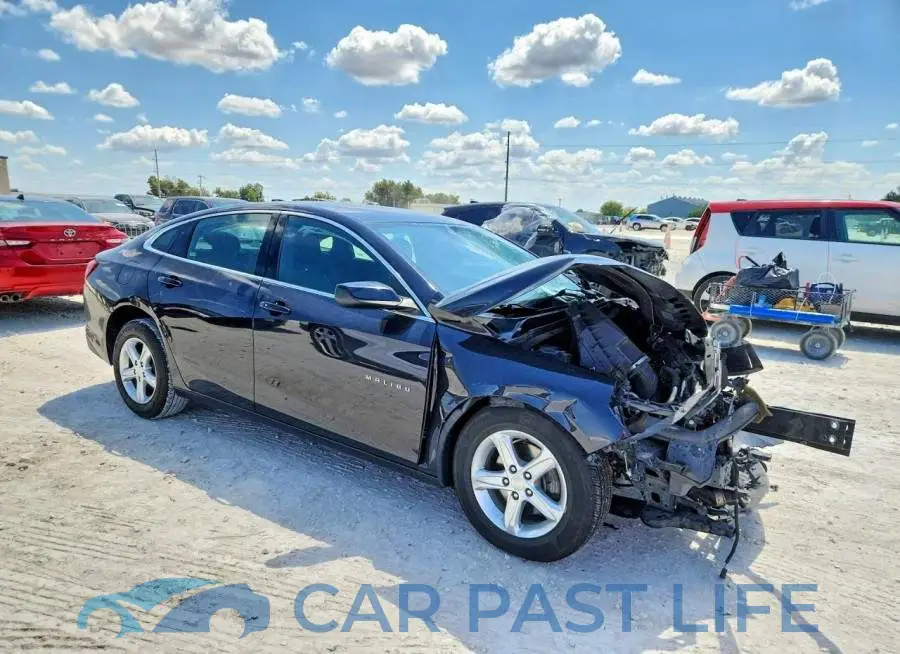 1G1ZD5ST9PF204053# 4
