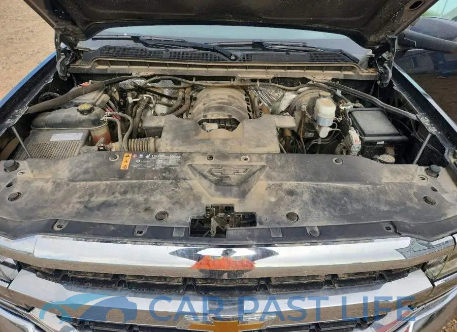 1GCVKREC0JZ332489# 11
