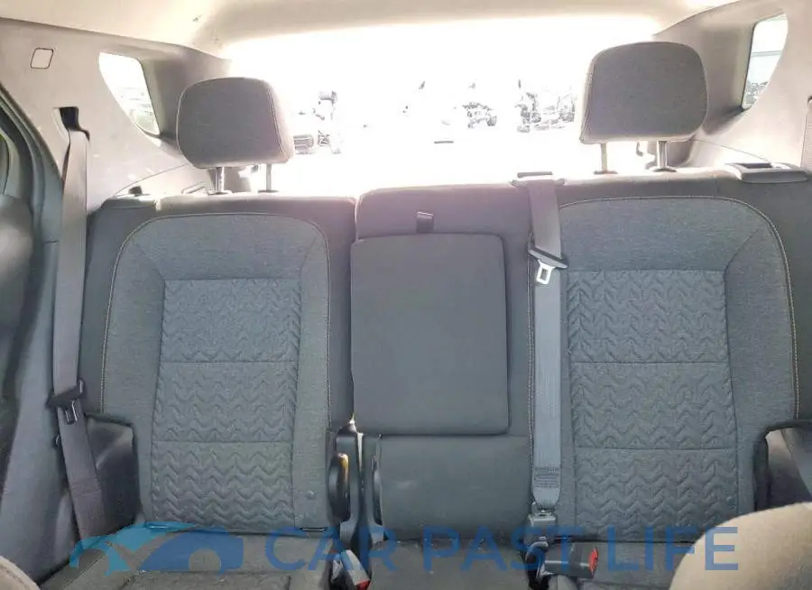 3GNAXUEG5PL268592# 10