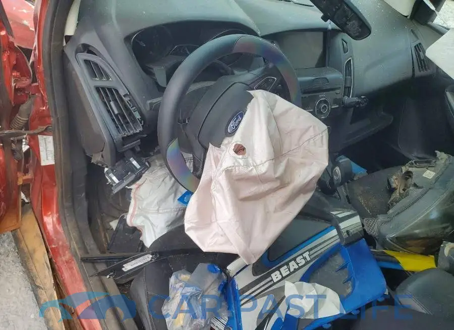 1FADP3M20JL277215# 8