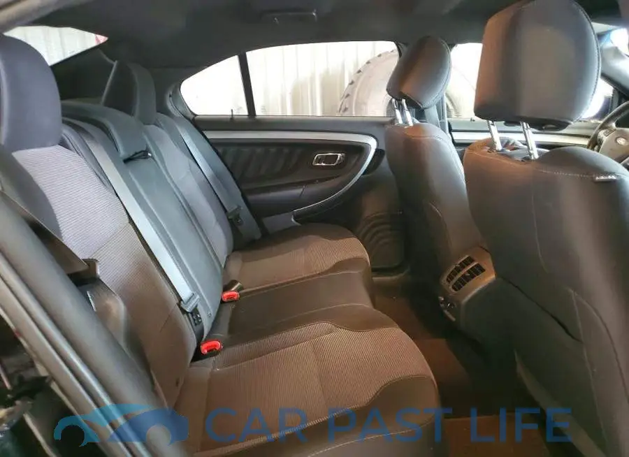 1FAHP2E83KG110842# 10