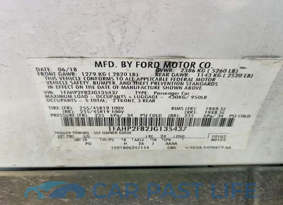 1FAHP2F82JG135437# 12