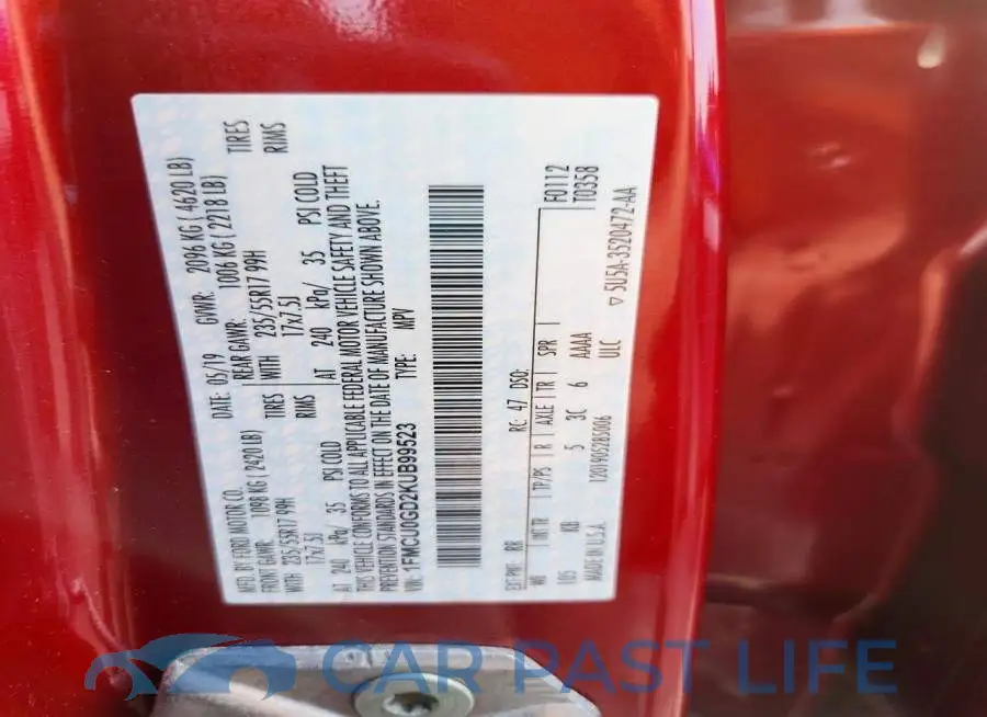 1FMCU0GD2KUB99523# 13