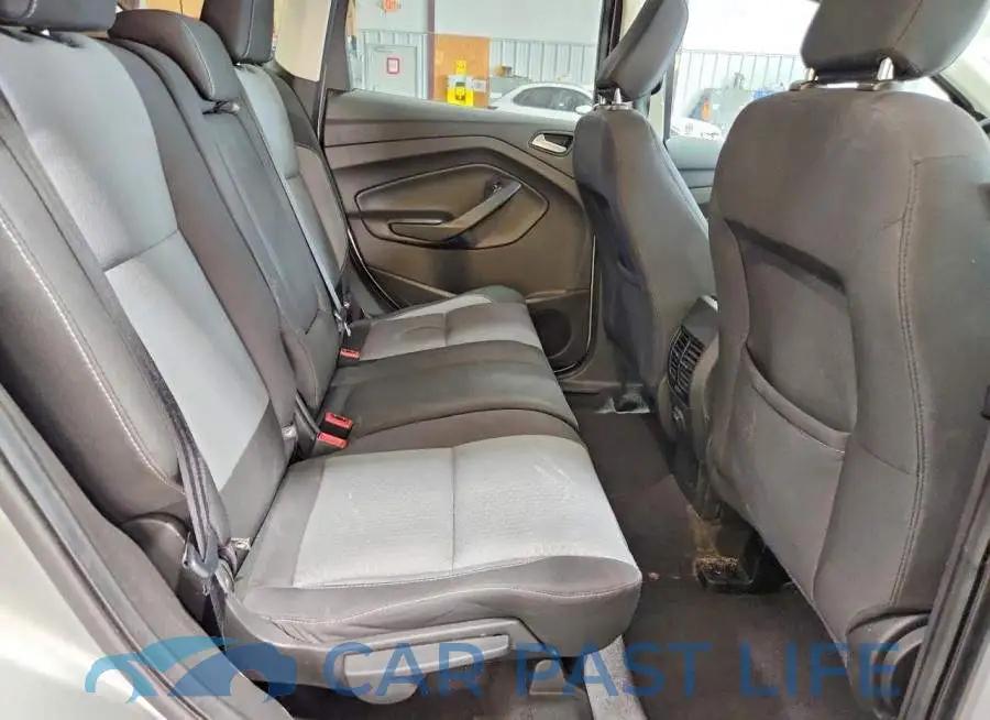 1FMCU9GD6JUB29638# 10