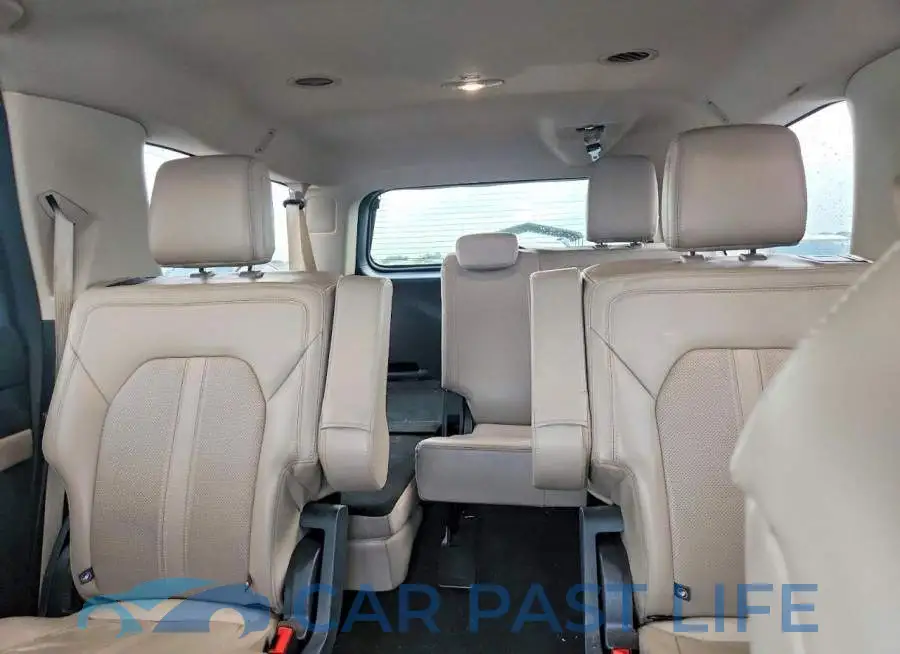 1FMJK2A85REA33053# 10