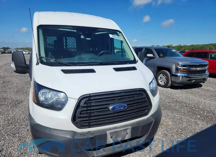 1FTYR2CM5KKA32209# 5